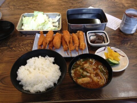 菊井かつ 串カツ定食