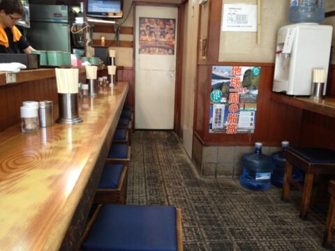 鯱乃家 店内