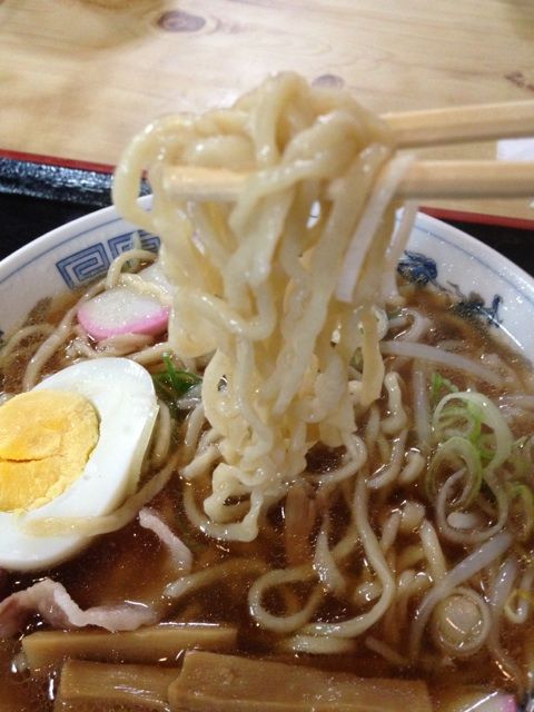 めん処若松 手打ち麺