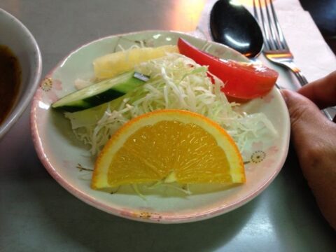 カレー幸 フルーツサラダ