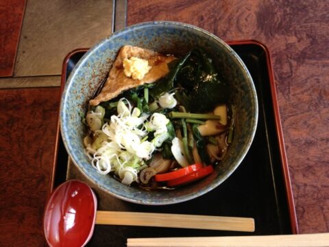 冷やし山菜きしめんのメニュー