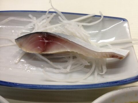 食堂魚源の朝食