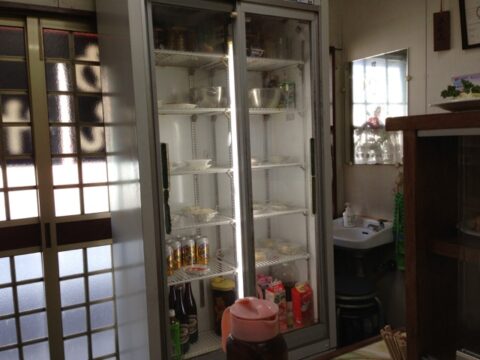 常の冷蔵ケース