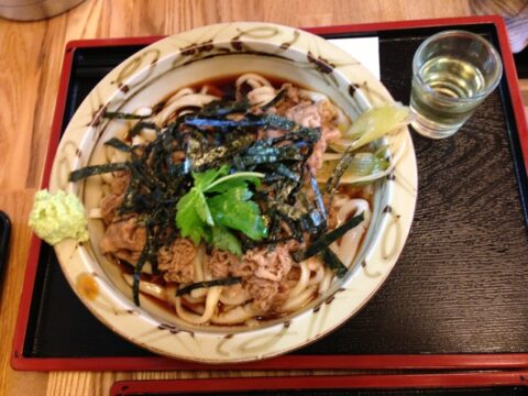 牛コロの牛肉とうどん