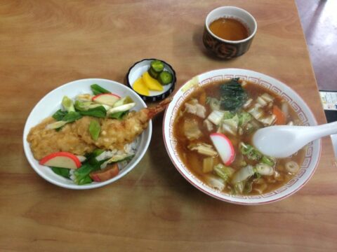 天南丼と味噌ラーメン