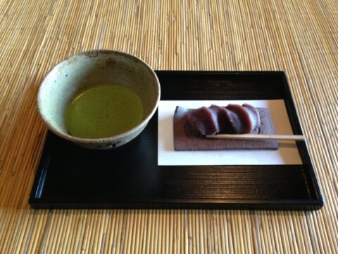 五十鈴茶屋の座敷