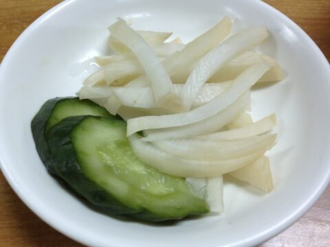 だし巻き定食の漬物