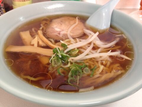 大阪飯店ラーメンの麺