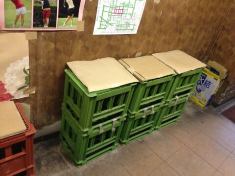 堀口酒店に並ぶ酒