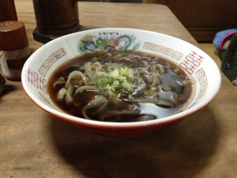 信濃屋中華そばのスープ