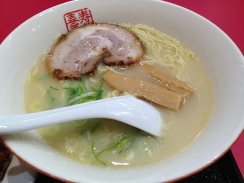 中華厨房寿がきやのスガキヤラーメン