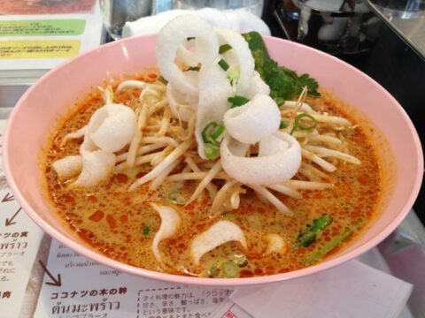 カオソーイの麺