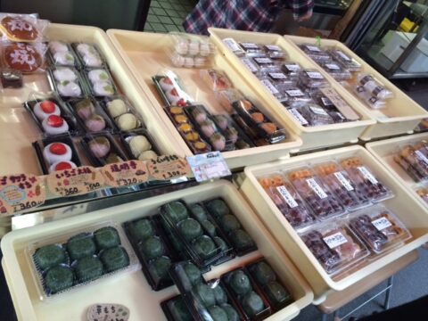 福茂のいちご大福と桜餅