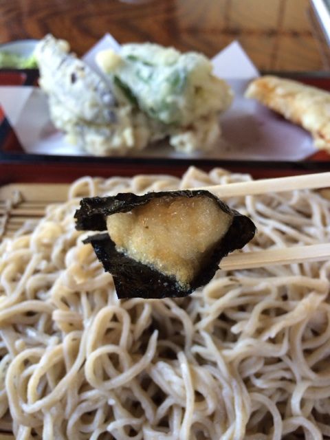 盛り蕎麦のアップ
