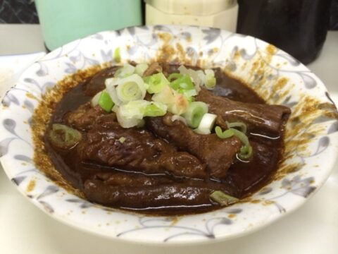 天末食堂のどて煮