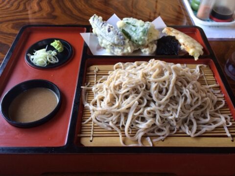 天重そばとクルミダレ