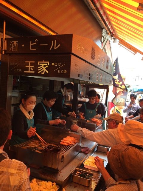 玉家のノスタルジックな店構え