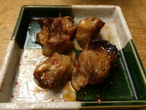 山本屋本店の味噌煮込みうどんの麺