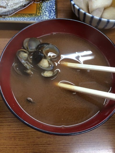 魚源食堂のしずの煮魚