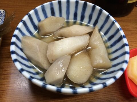 魚源食堂のきゅうりの浅漬け