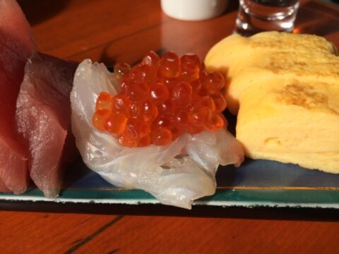 柳橋まぐろやの店頭