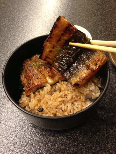 川上商店のうなぎとご飯