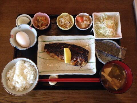 やすらぎ庵の朝定食