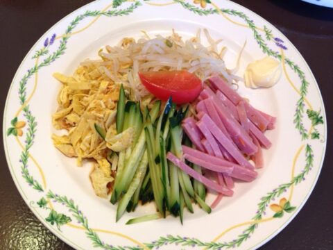 信都の冷やし中華