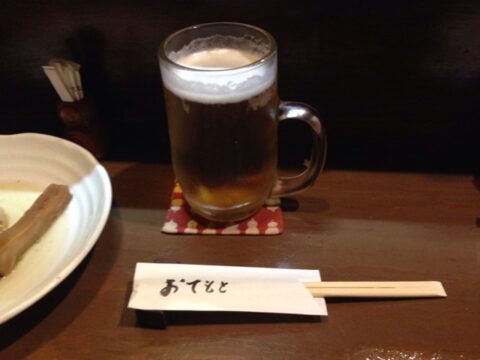 ひさごのカウンター店内