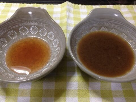 同發のチリソースと鴨の血のソース
