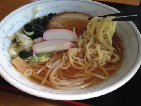 満月園の中華そばの具