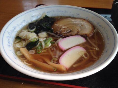 満月園の中華そば