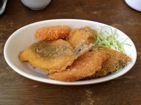 魚一のミックスフライ