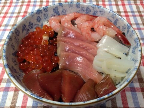 自宅のいくらご飯