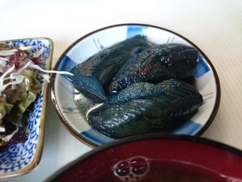 魚源食堂のナスの煮しめ