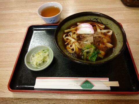 大須一八のきしめん