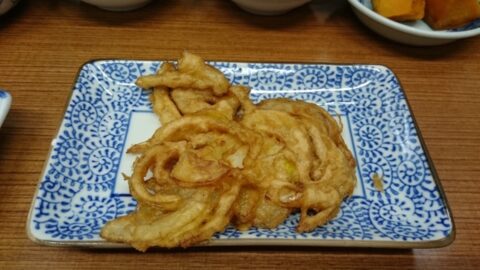 魚源食堂のピーマン煮付け
