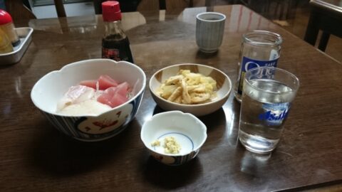 村上食堂の温めた酒