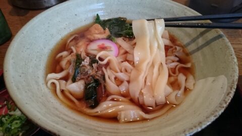 花かつおと油揚げのきしめん