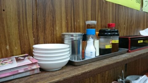 石田食堂の関西風暖簾