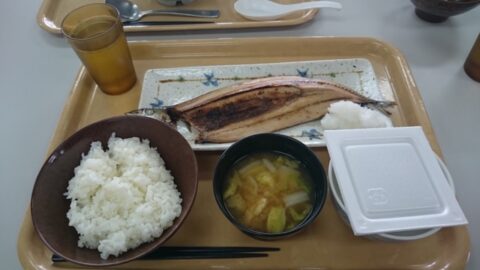 ホットシェフの店舗前