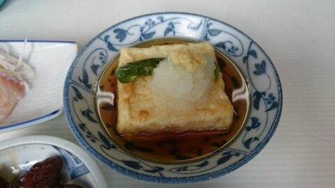 食堂魚源の揚げ出し豆腐