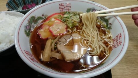 市川屋のラーメン