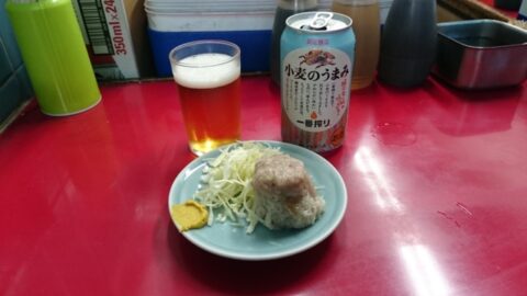 やじ満でのビール