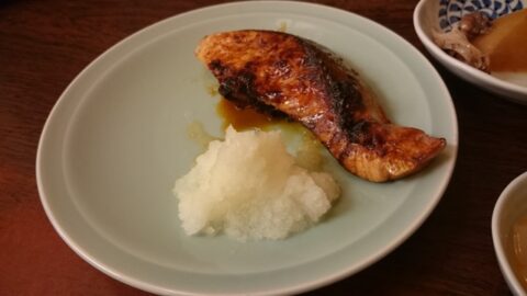 かとうの大目鮭照り焼き