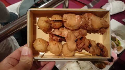 国技館のとりももとつくね
