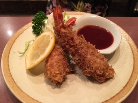 一口おつまみのエビフライ