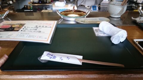 カウンターのみのしゃぶ亭トンボ