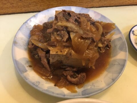 味の染みた肉豆腐