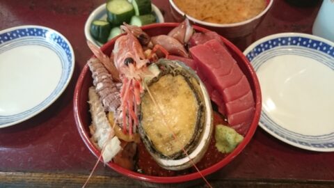 米花の海鮮丼